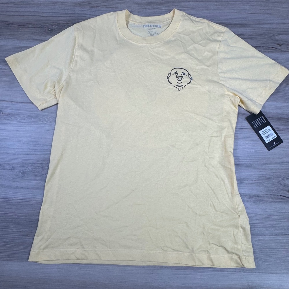 True Religion Mens Emboss‎ Emblem Tee, Panna Cotta Yellow, Large, NWT streetwear